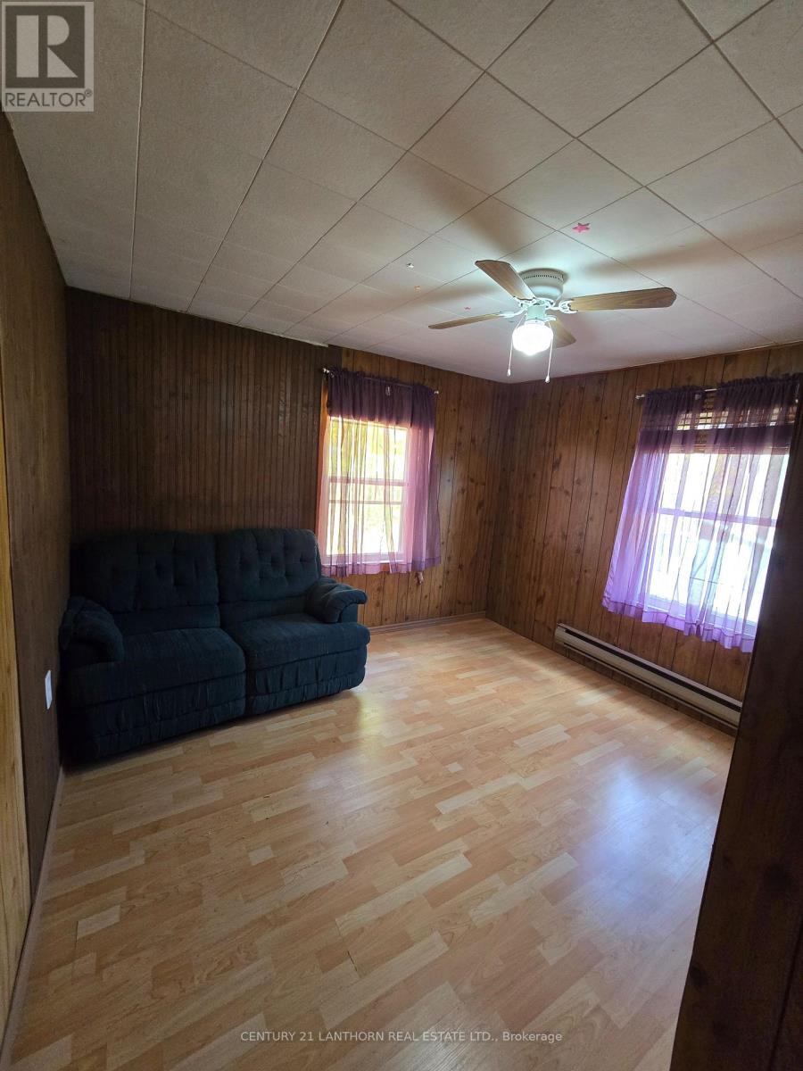 2436 Henderson Road, Frontenac (Frontenac Centre), ON - Indoor