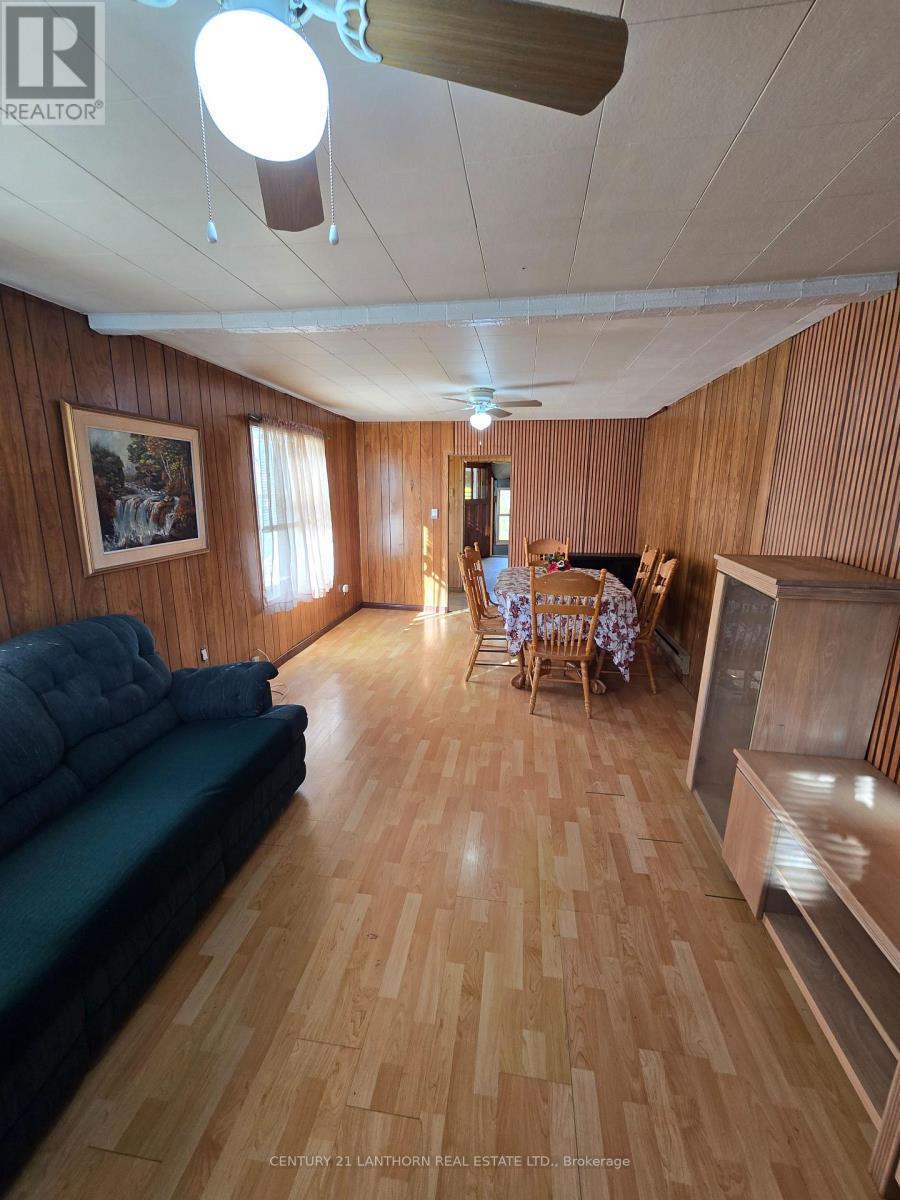 2436 Henderson Road, Frontenac (Frontenac Centre), ON - Indoor