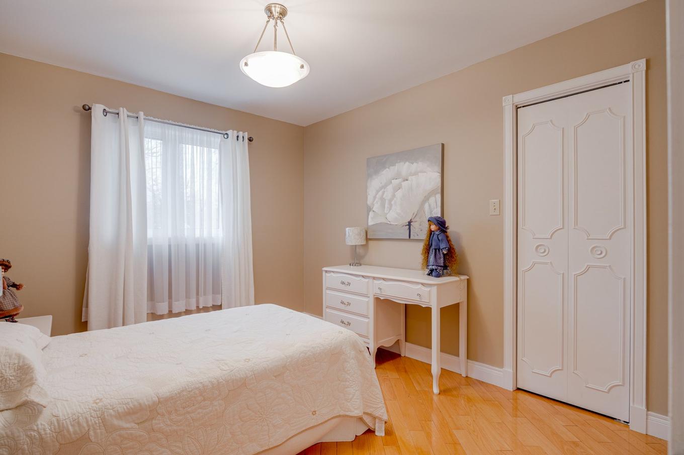 Chambre à coucher - 2880 Av. Marivaux, Québec (Les Rivières), QC - Indoor Photo Showing Bedroom