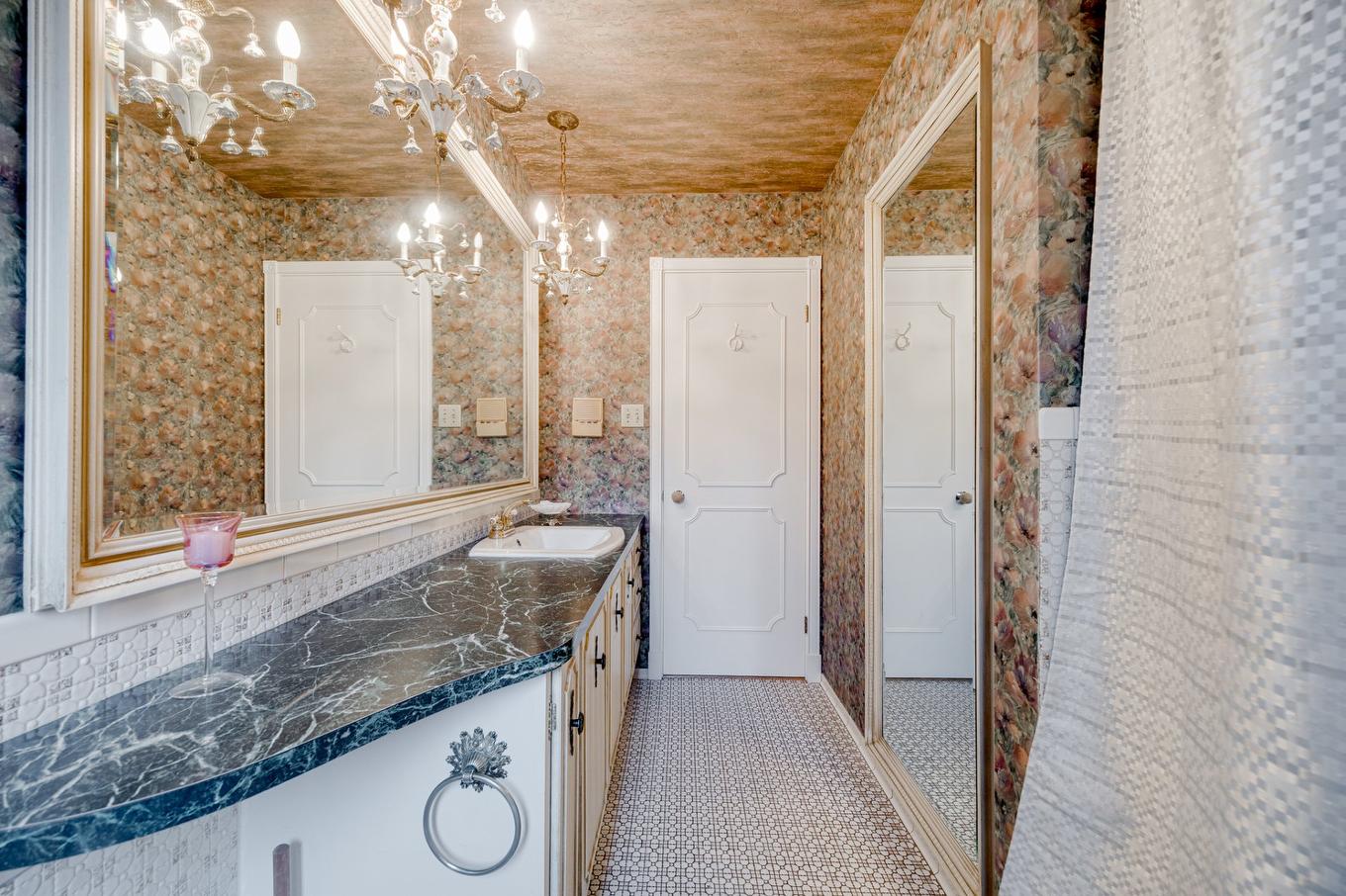 Salle de bains - 2880 Av. Marivaux, Québec (Les Rivières), QC - Indoor Photo Showing Bathroom