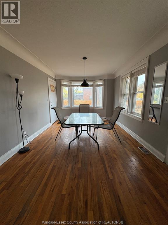 909 Monmouth, Windsor, ON - Indoor Photo Showing Other Room