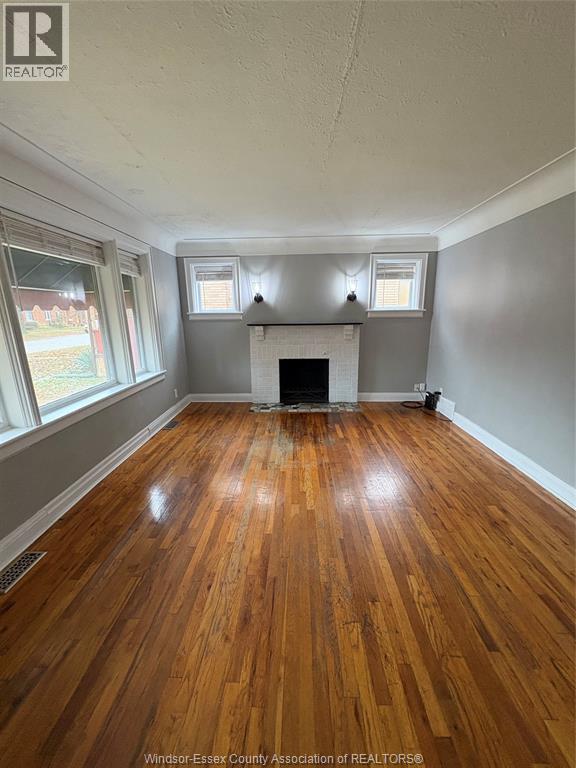 909 Monmouth, Windsor, ON - Indoor Photo Showing Other Room