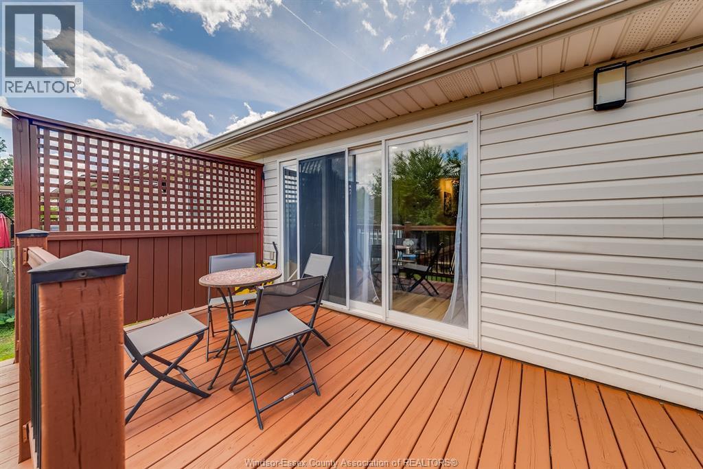 1174 Clover, Windsor, ON - Outdoor With Deck Patio Veranda With Exterior