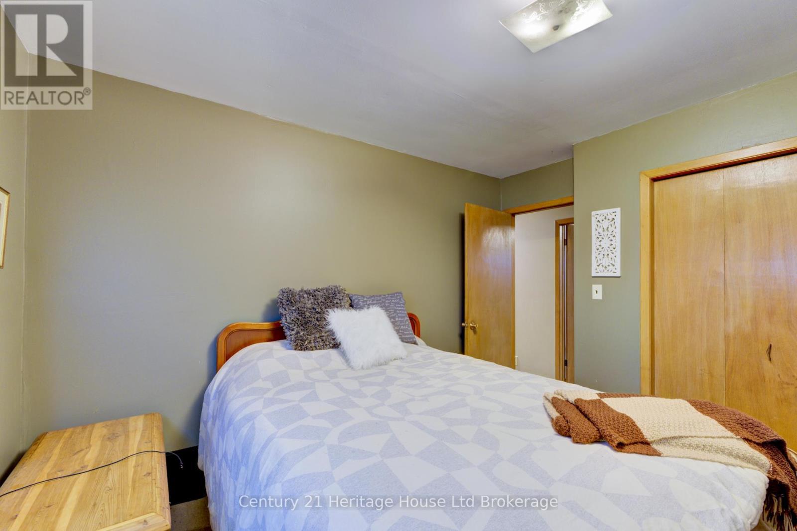 3208 Pigram Line, South-West Oxford, ON - Indoor Photo Showing Bedroom