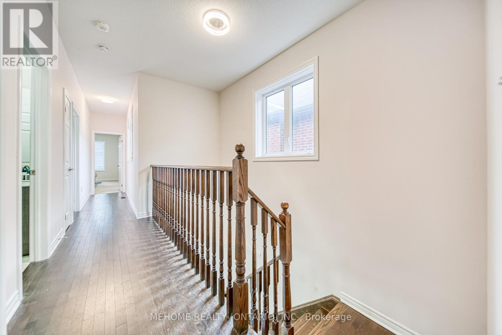 13 Titan Trail, Markham, ON - Indoor Photo Showing Other Room