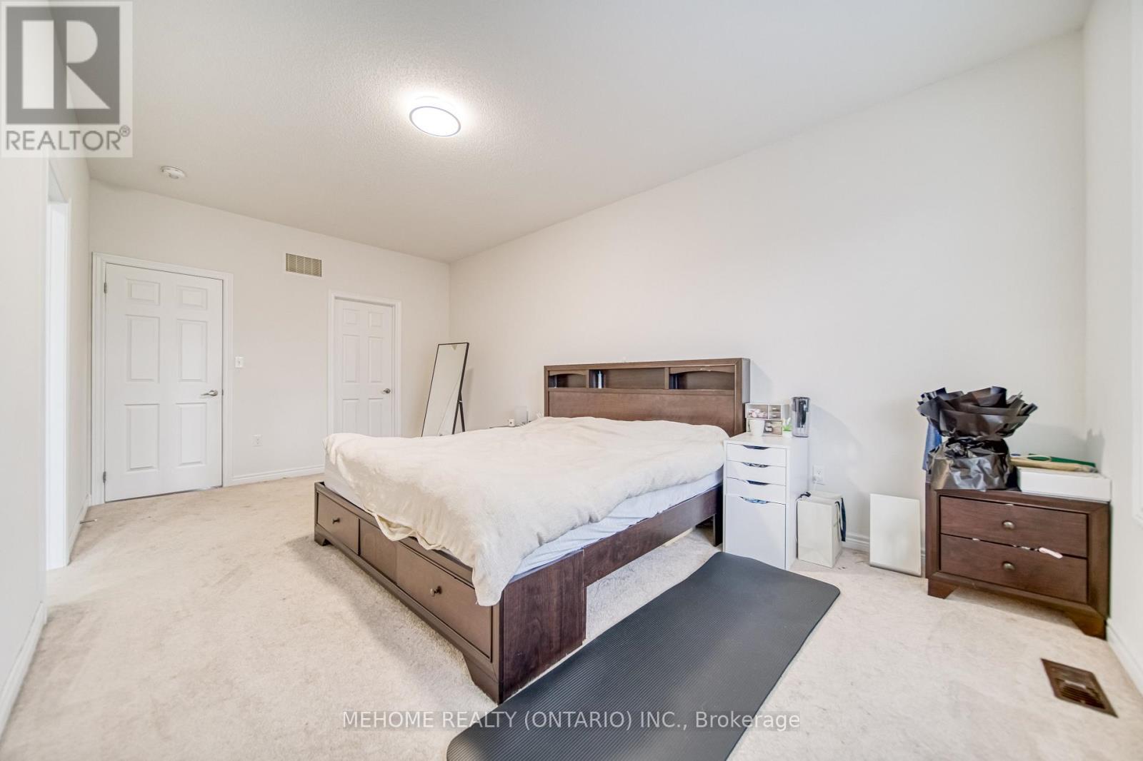 13 Titan Trail, Markham, ON - Indoor Photo Showing Bedroom