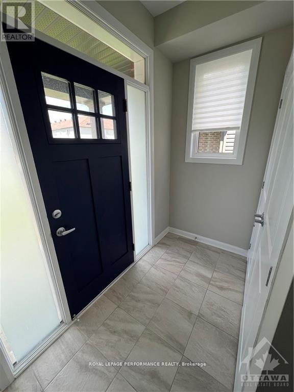 18 Gardenpost Terrace S, Ottawa, ON - Indoor Photo Showing Other Room