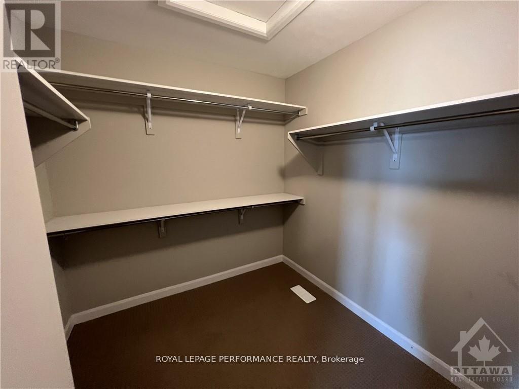 18 Gardenpost Terrace S, Ottawa, ON - Indoor With Storage