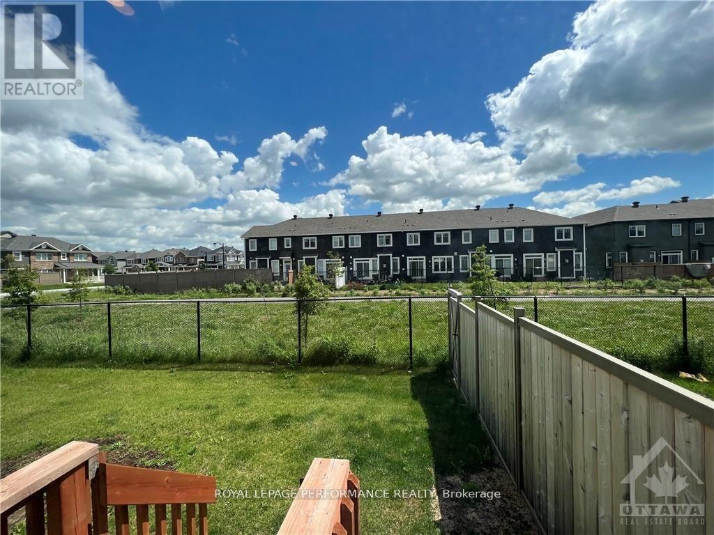 18 Gardenpost Terrace S, Ottawa, ON - Outdoor