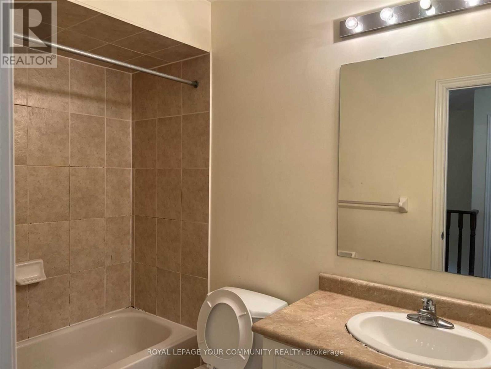 119 Amulet Crescent, Richmond Hill, ON - Indoor Photo Showing Bathroom