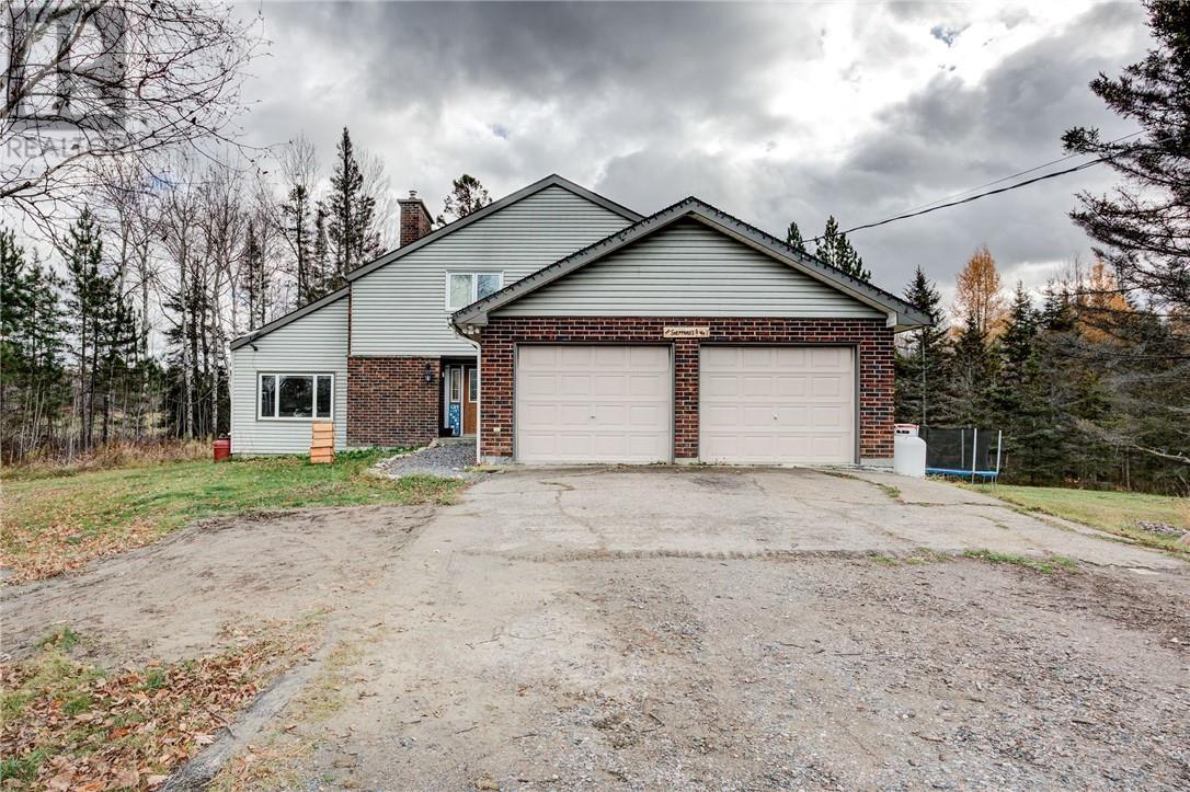 1767 Wallace Road, Chelmsford, ON - Outdoor