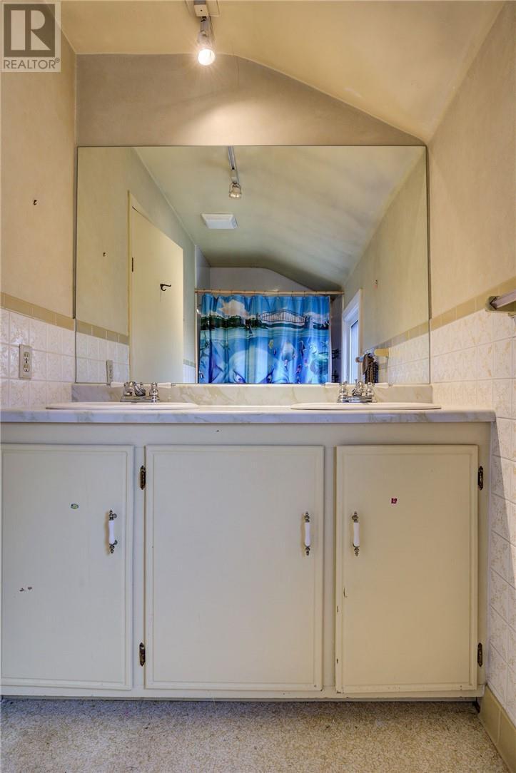 1767 Wallace Road, Chelmsford, ON - Indoor