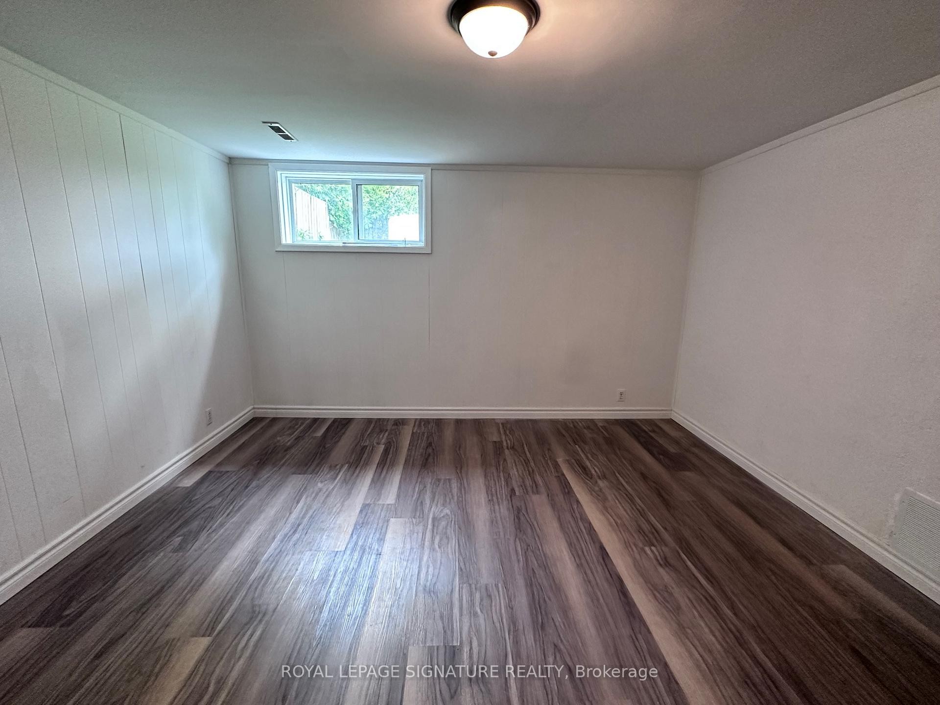 Lower-55 Munson Crescent, Toronto, ON - Indoor Photo Showing Other Room