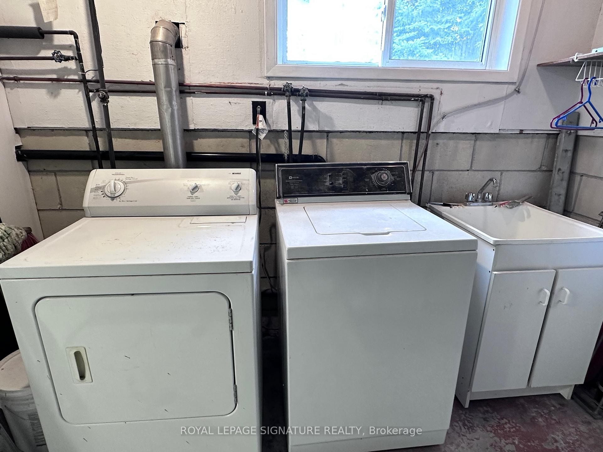 Lower-55 Munson Crescent, Toronto, ON - Indoor Photo Showing Laundry Room