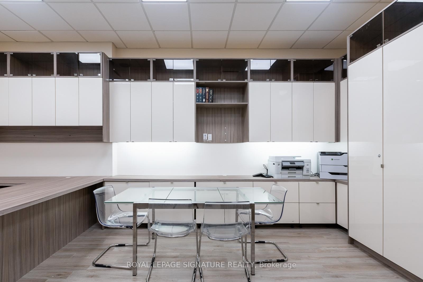 356-4750 Yonge Street, Toronto, ON