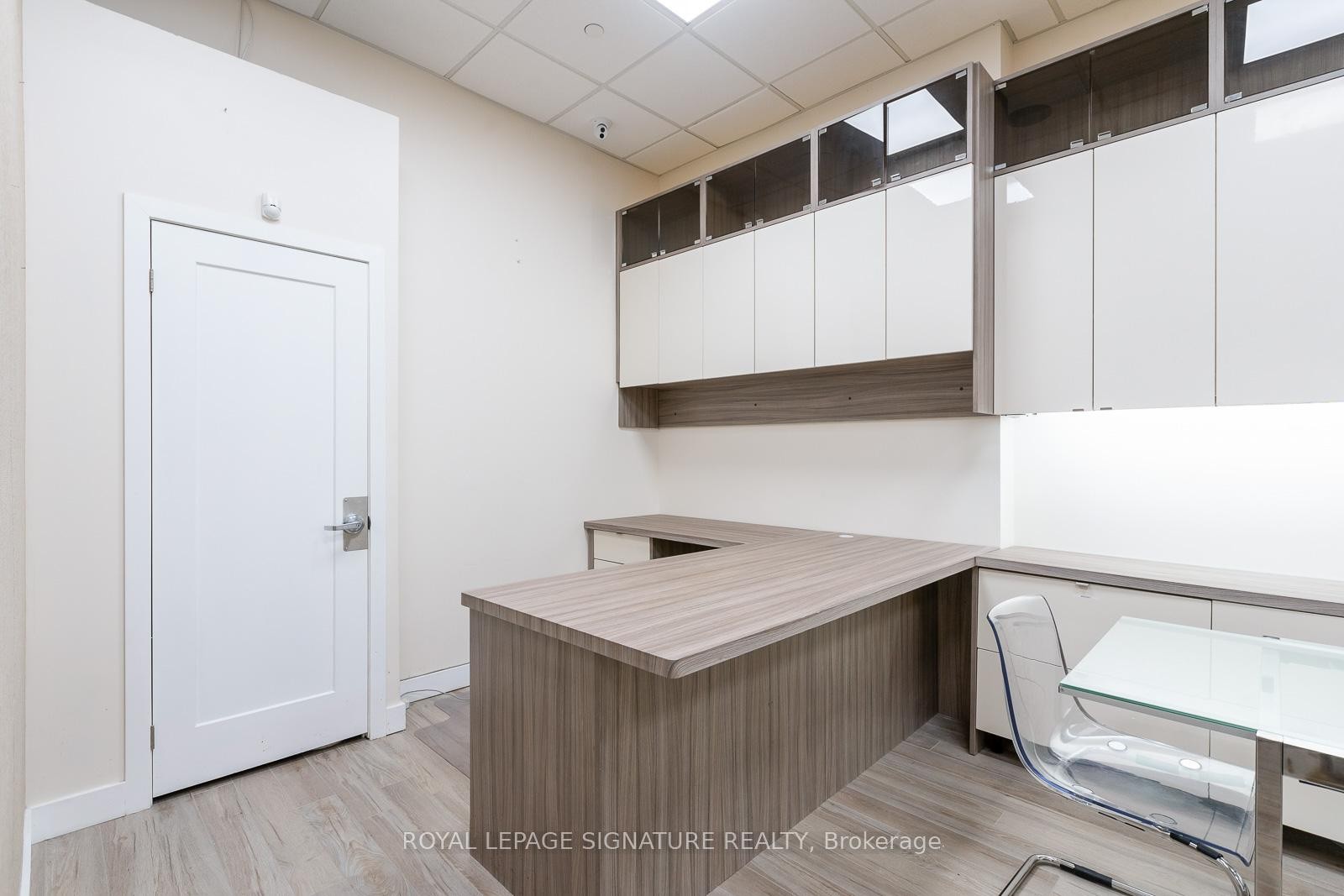 356-4750 Yonge Street, Toronto, ON