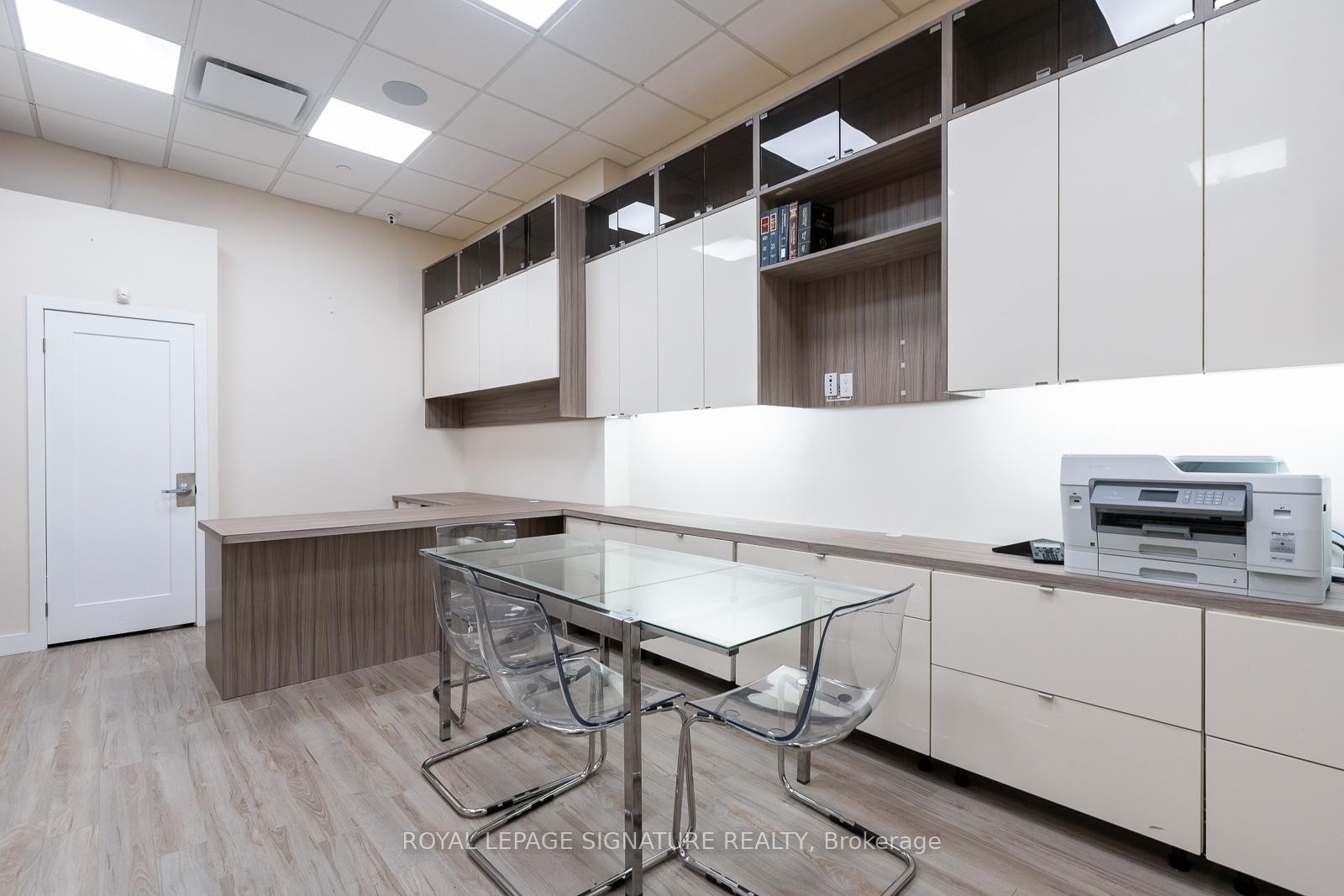 356-4750 Yonge Street, Toronto, ON