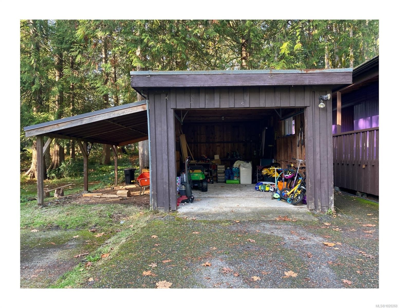 1007 Cedarwood Pl, Cobble Hill, BC