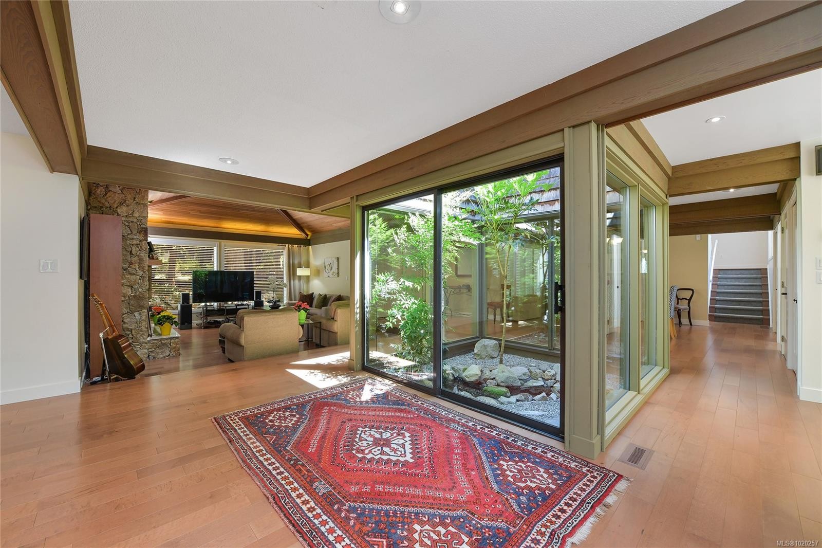 821 Dalkeith Ave, North Saanich, BC