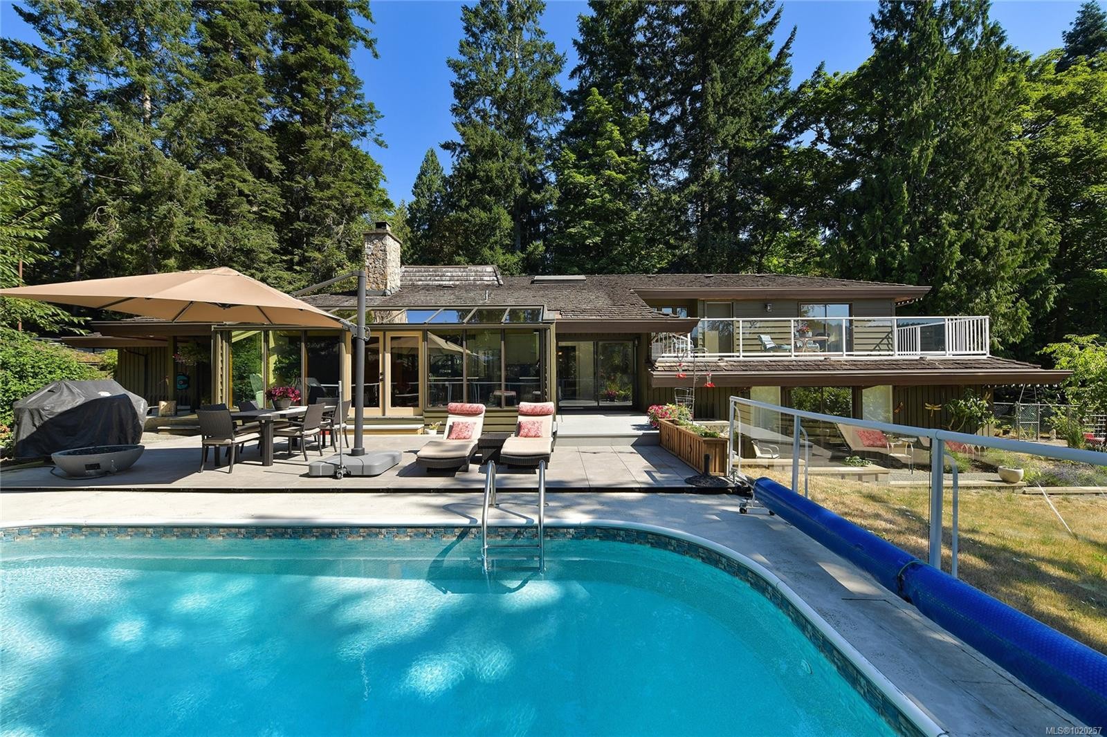 821 Dalkeith Ave, North Saanich, BC