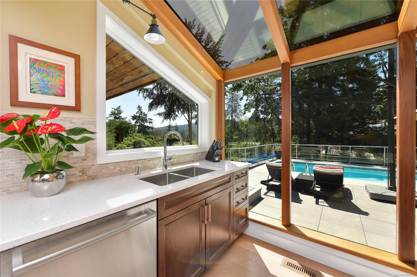 821 Dalkeith Ave, North Saanich, BC