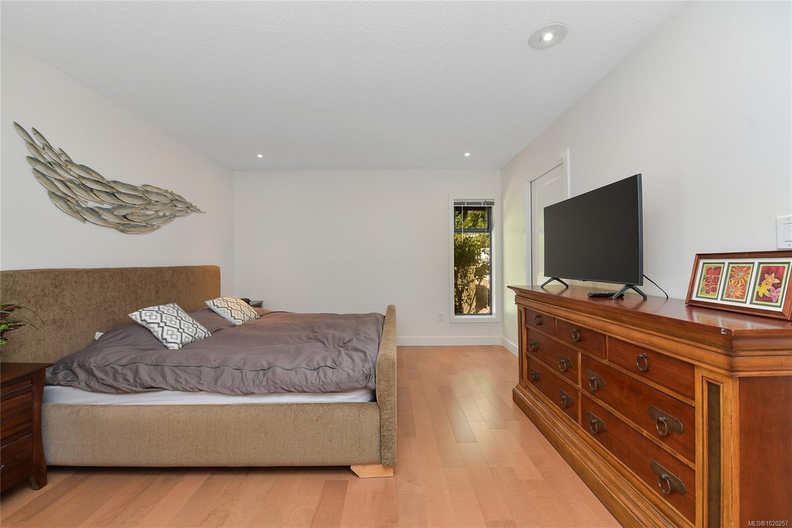 821 Dalkeith Ave, North Saanich, BC