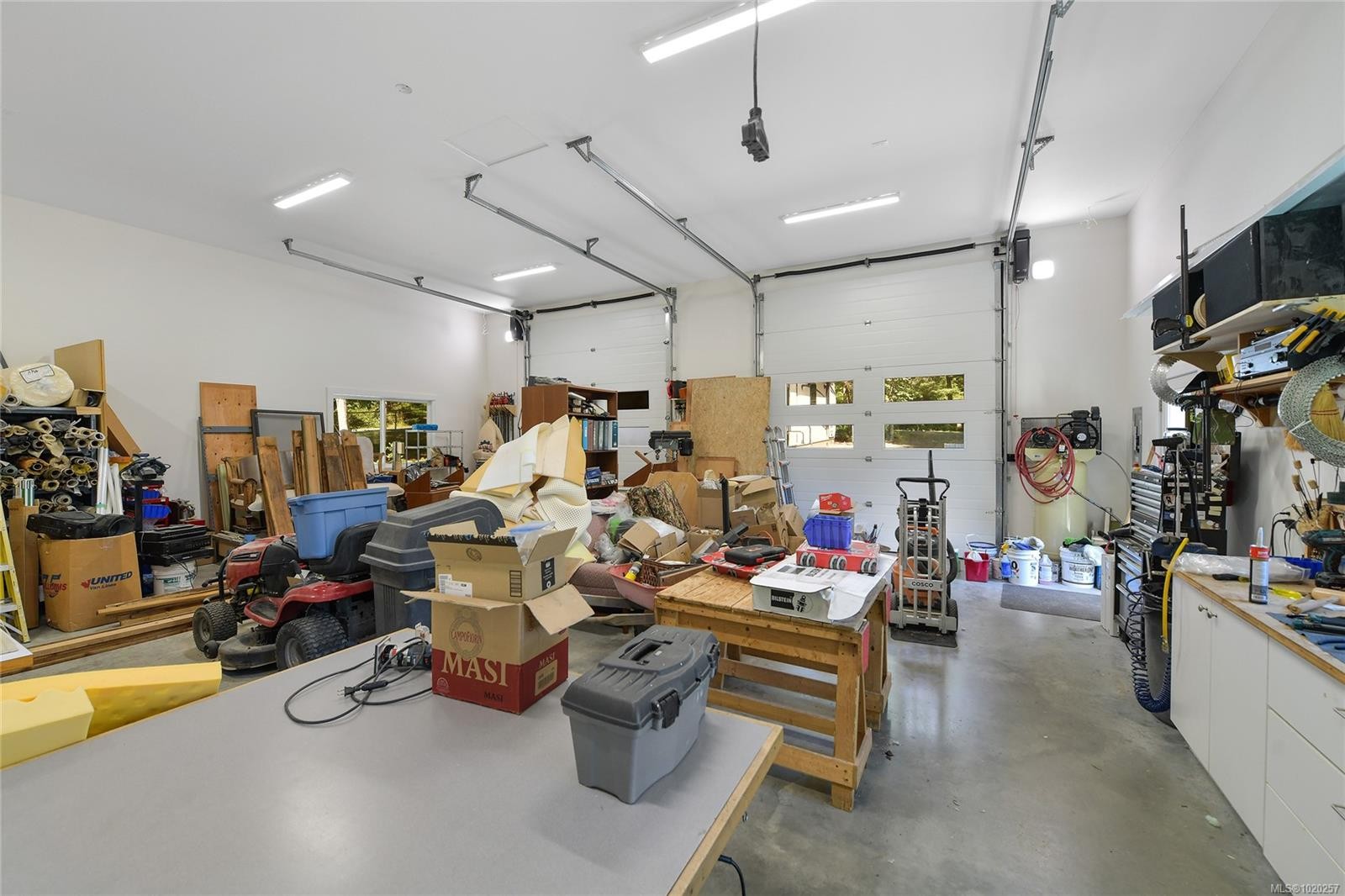 821 Dalkeith Ave, North Saanich, BC