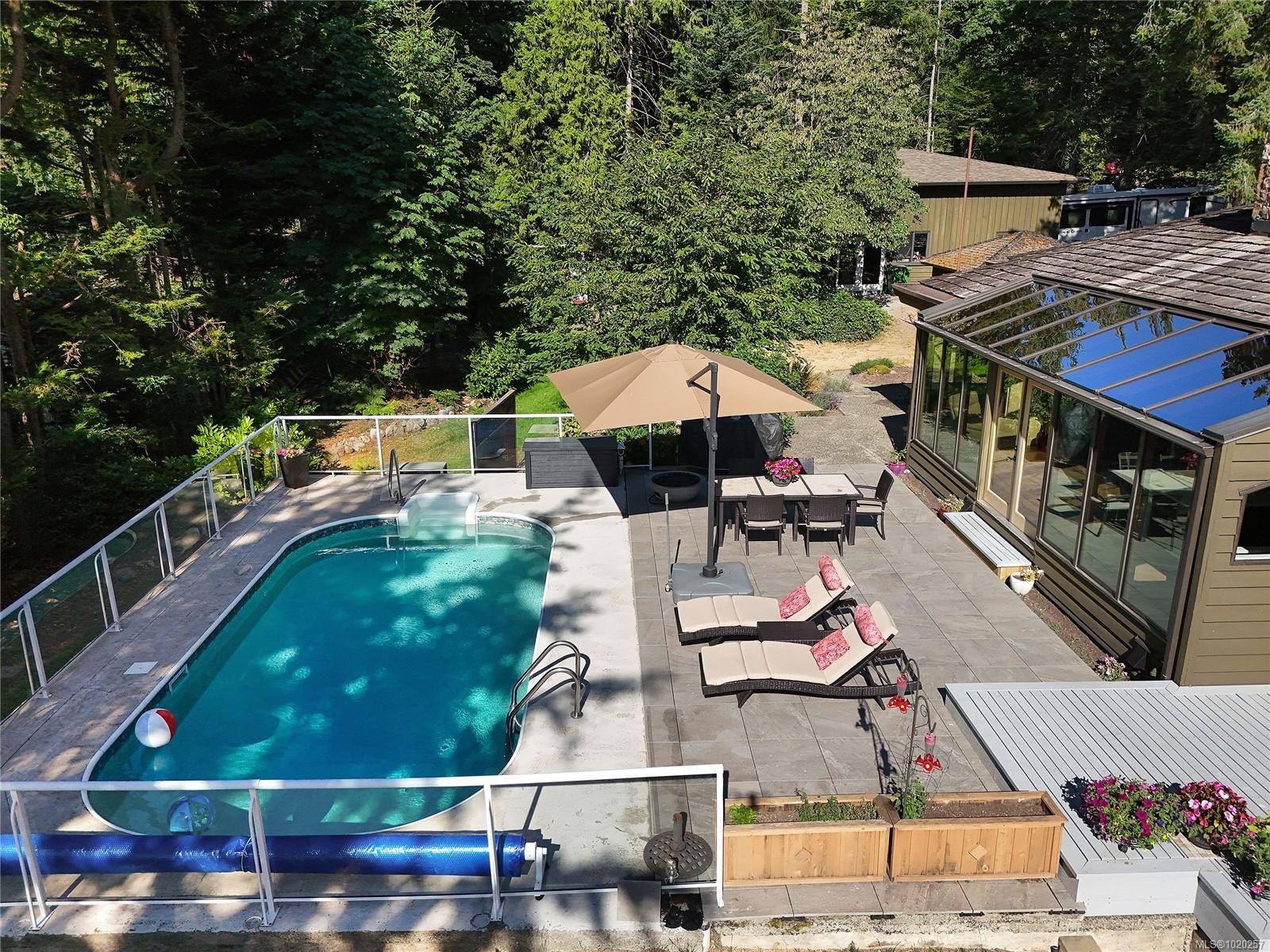 821 Dalkeith Ave, North Saanich, BC