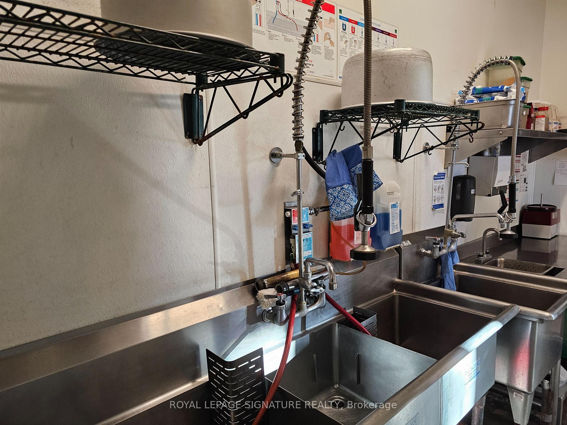 10 Manitou Drive, Kitchener, ON