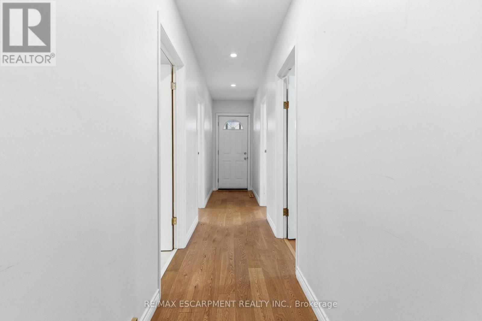 797 Highway 6, Haldimand, ON - Indoor Photo Showing Other Room