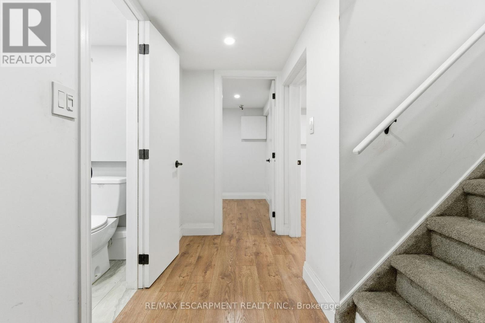 797 Highway 6, Haldimand, ON - Indoor Photo Showing Other Room