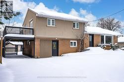 262 DUCKWORTH STREET Barrie, ON L4M 3X2