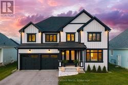 104 STILLWATER CRESCENT Blue Mountains, ON L9Y 4P5