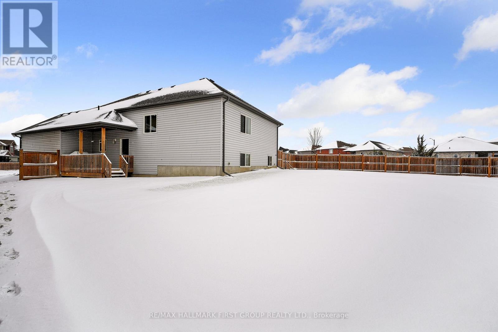 10 Walnut Crescent, Belleville, ON - Outdoor