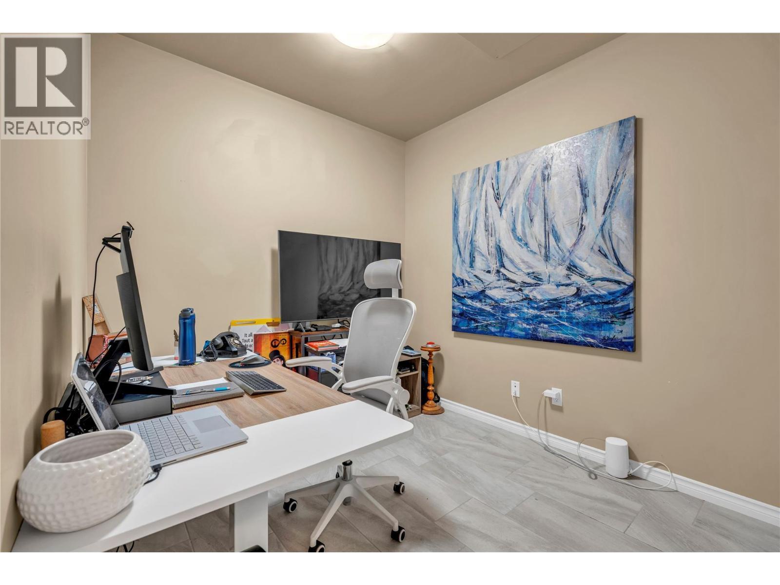 3388 Skaha Lake Road Unit# 1004, Penticton, BC - Indoor Photo Showing Office