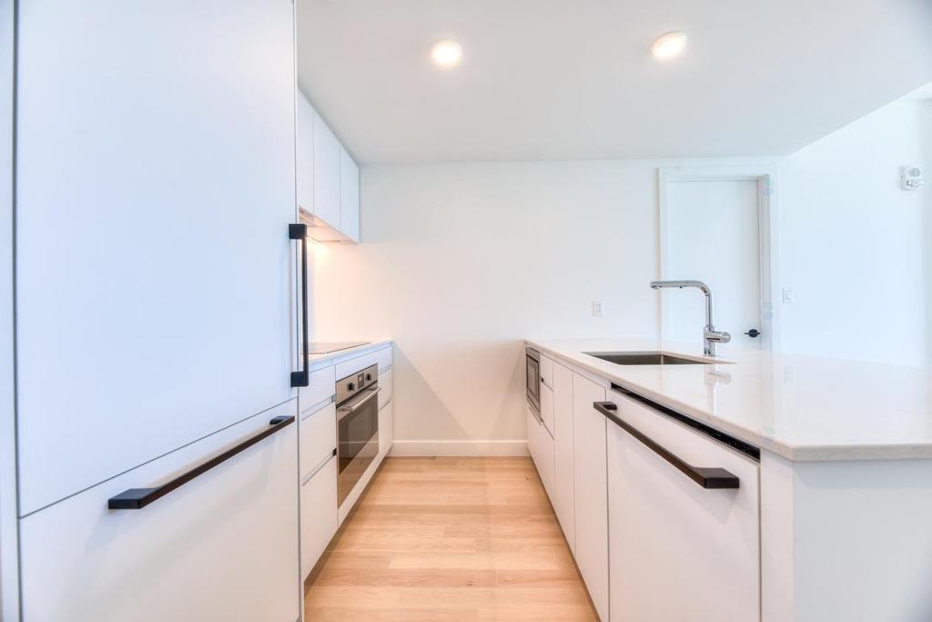 Kitchen - 5106-1245 Rue De Bleury, Montréal (Ville-Marie), QC - Indoor Photo Showing Kitchen