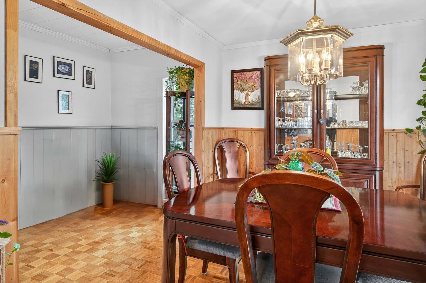 Salle à manger - 26 Rue Des Pionniers, La Macaza, QC - Indoor Photo Showing Dining Room