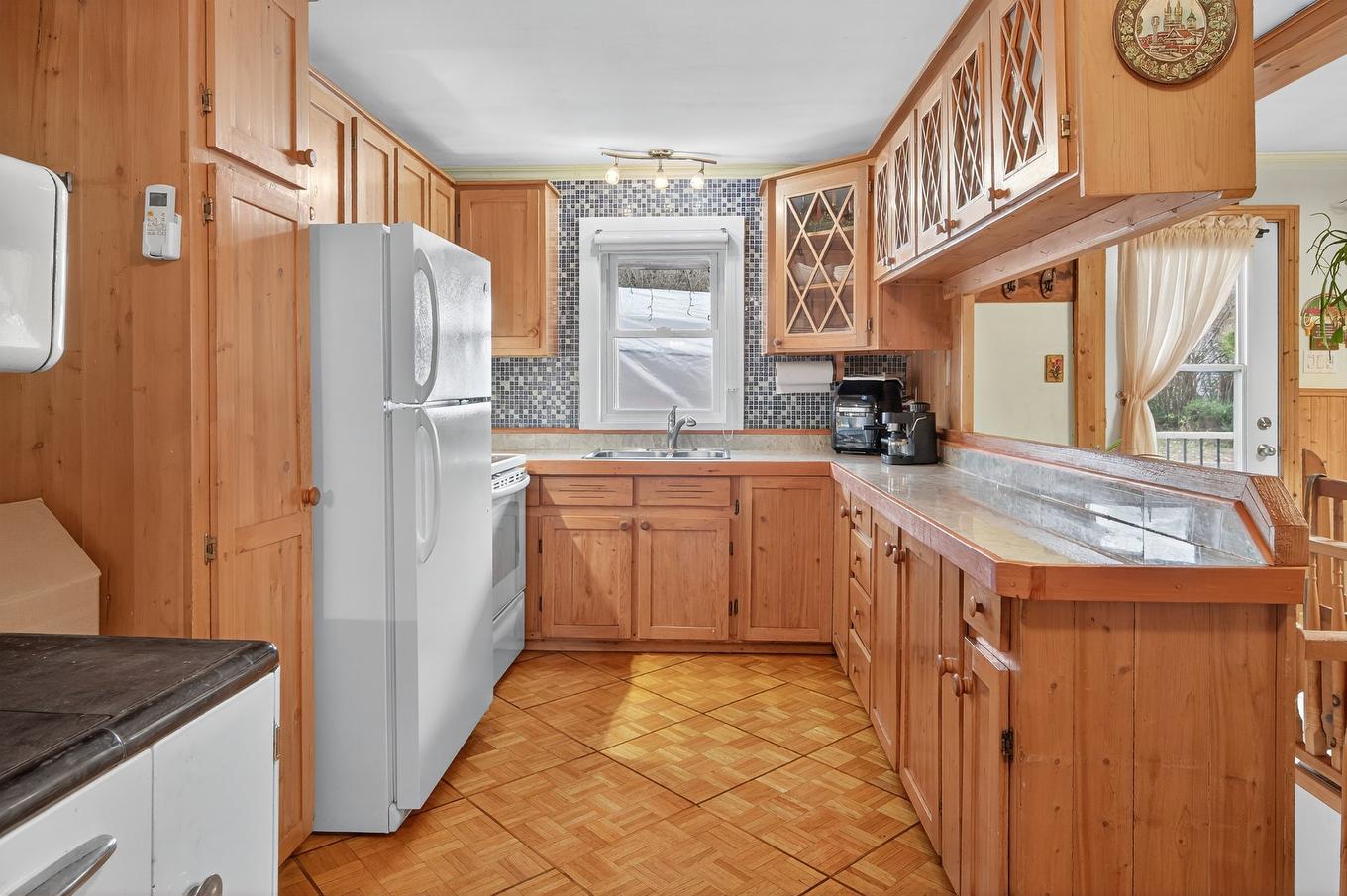 Cuisine - 26 Rue Des Pionniers, La Macaza, QC - Indoor Photo Showing Kitchen