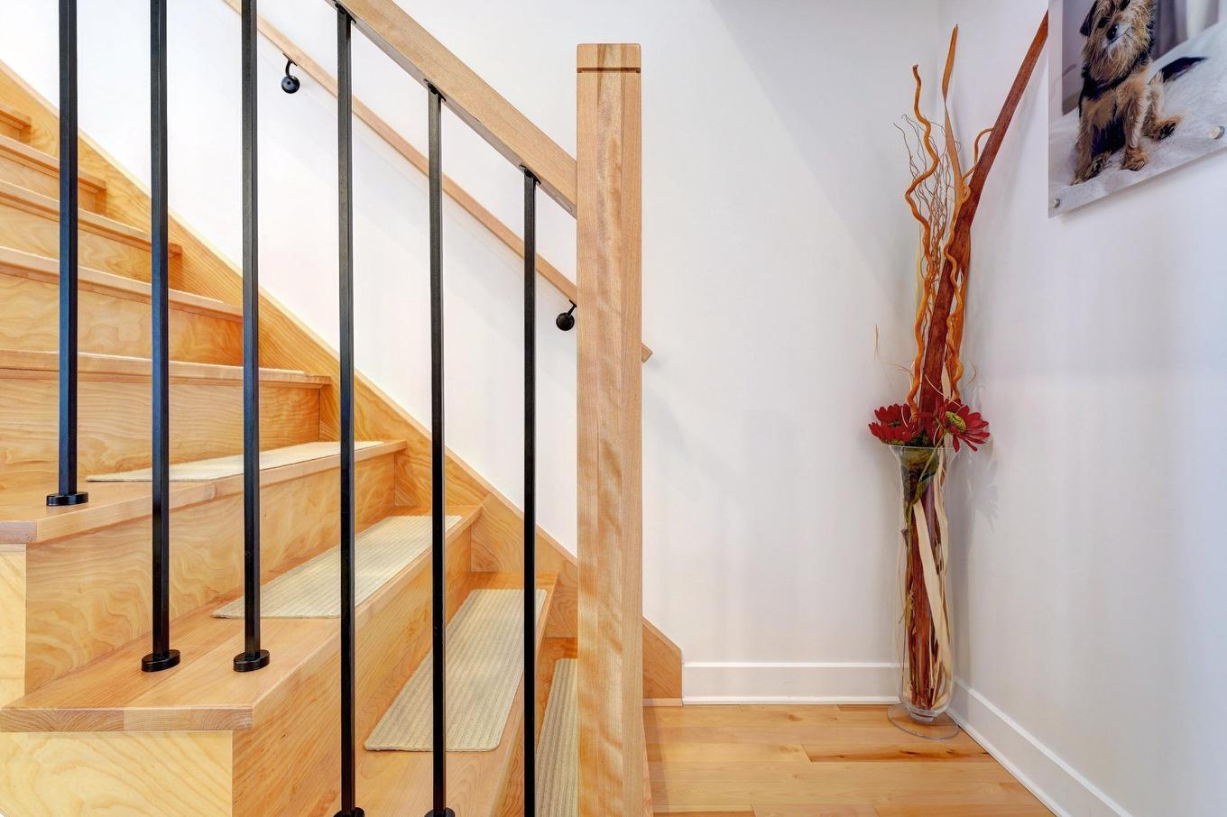 Escalier - 615 4E Avenue, Laval (Fabreville), QC - Indoor Photo Showing Other Room