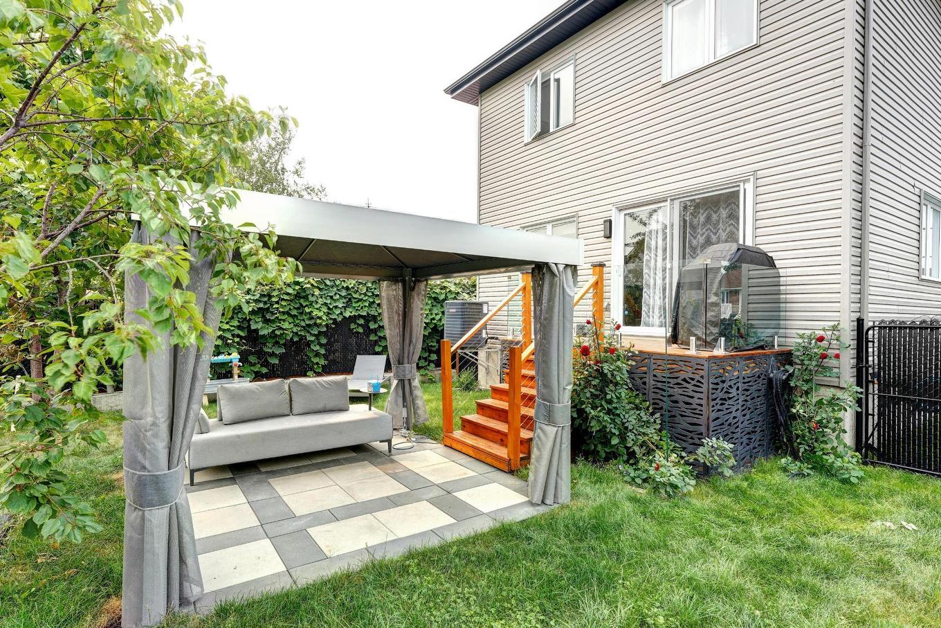 Cour - 615 4E Avenue, Laval (Fabreville), QC - Outdoor