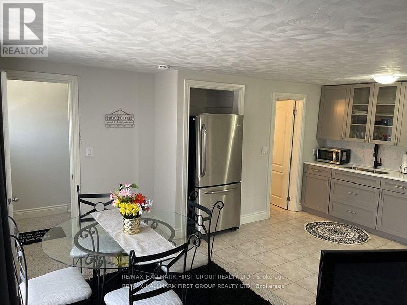 Upper - 26 Whiting Avenue, Oshawa, ON - Indoor