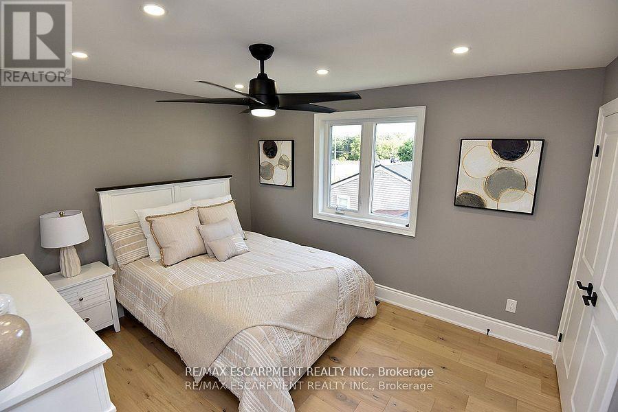 796 Highway 6, Haldimand, ON - Indoor Photo Showing Bedroom