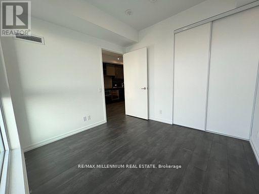 3102 - 1000 Portage Parkway, Vaughan, ON - Indoor Photo Showing Other Room