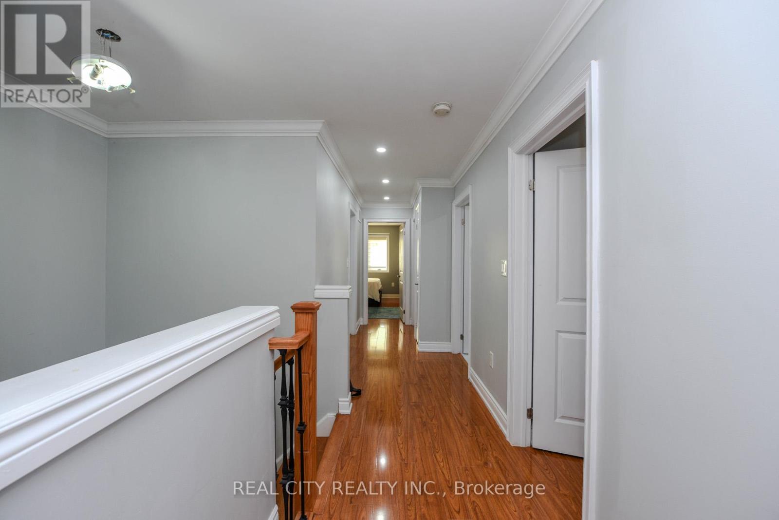 7020 Black Walnut Trail, Mississauga, ON - Indoor Photo Showing Other Room