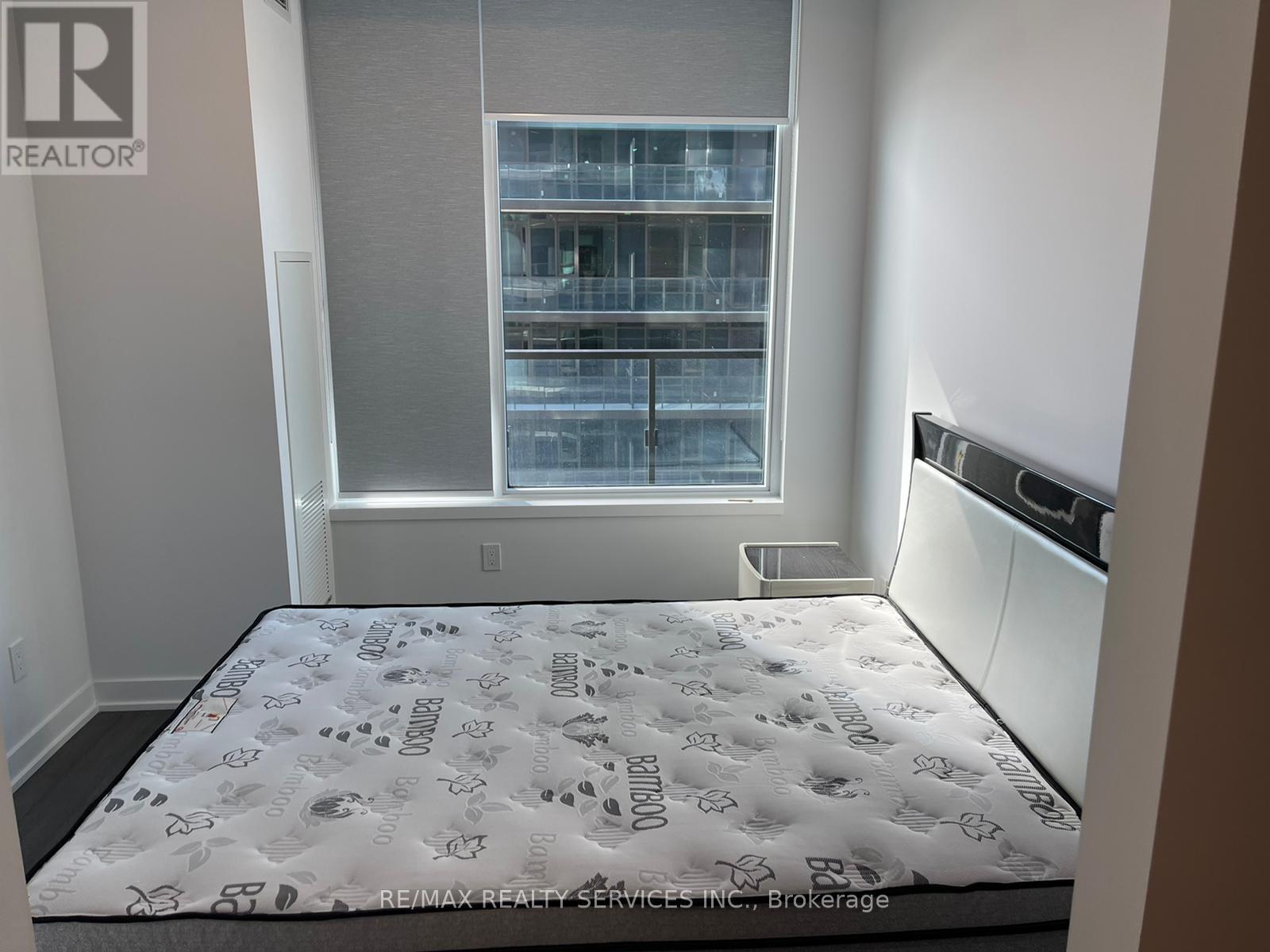 3211 - 1926 Lakeshore Boulevard W, Toronto, ON - Indoor Photo Showing Other Room