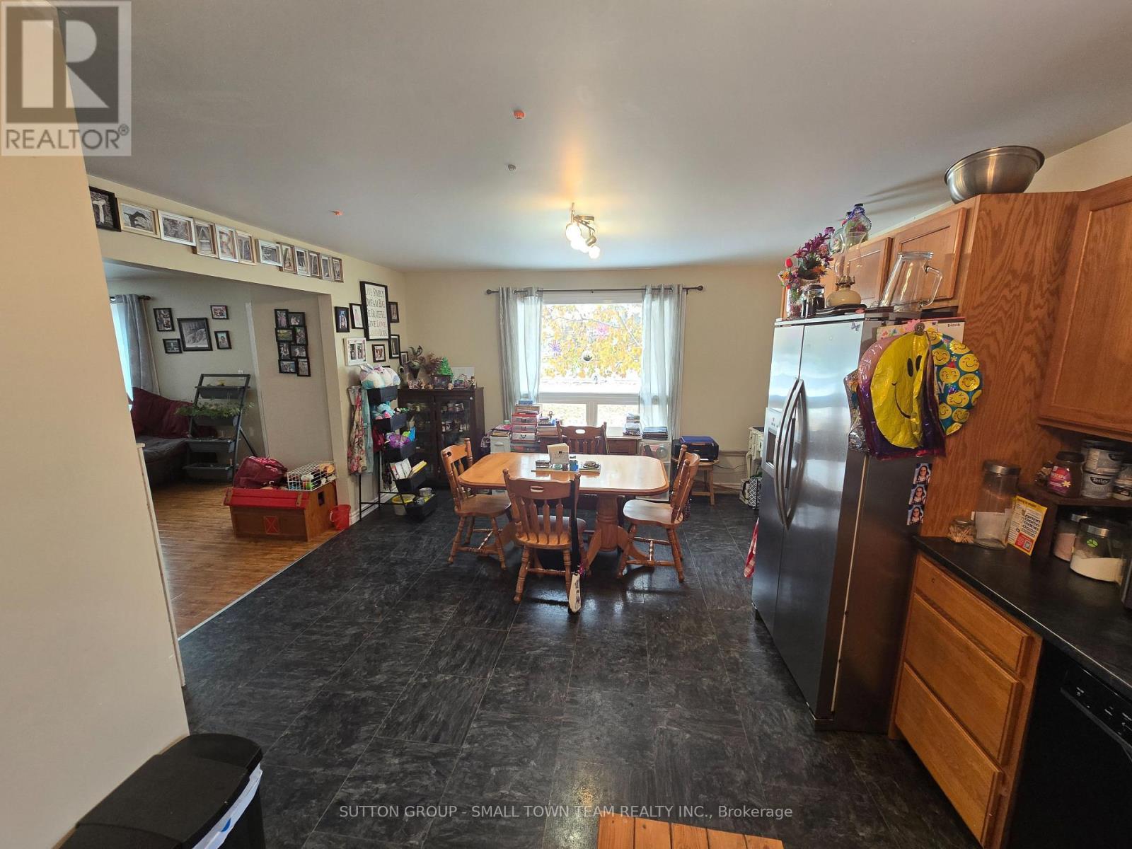 69228 Corbett Line, South Huron (Stephen), ON - Indoor Photo Showing Dining Room