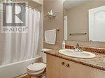 22 Sugarberry Drive, Brampton, ON - Indoor Photo Showing Bathroom