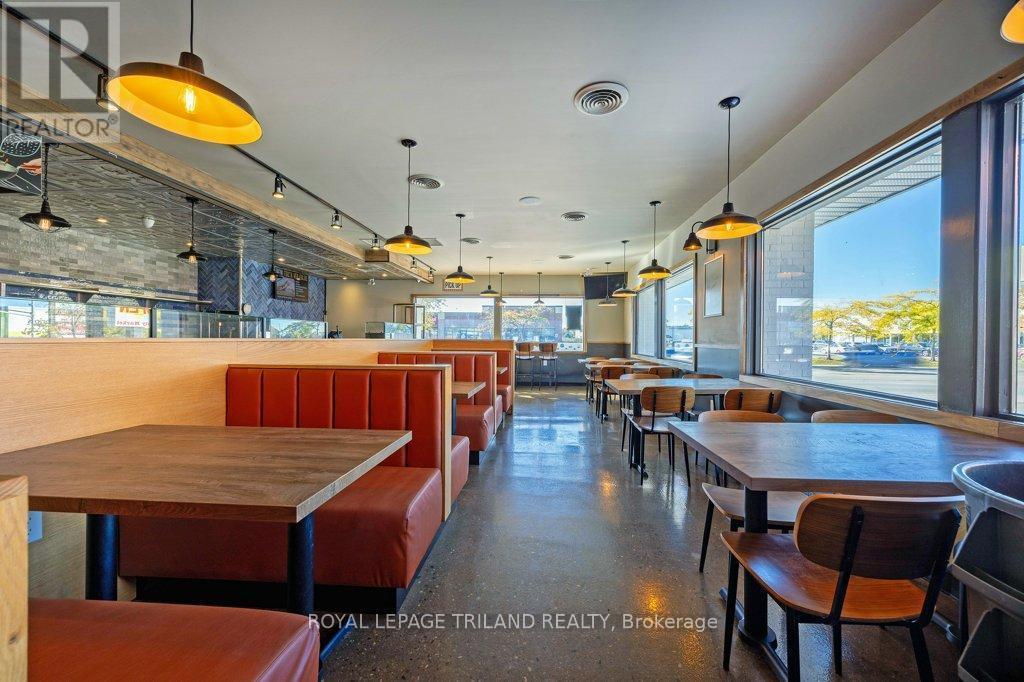 985 Talbot Street, St. Thomas, ON