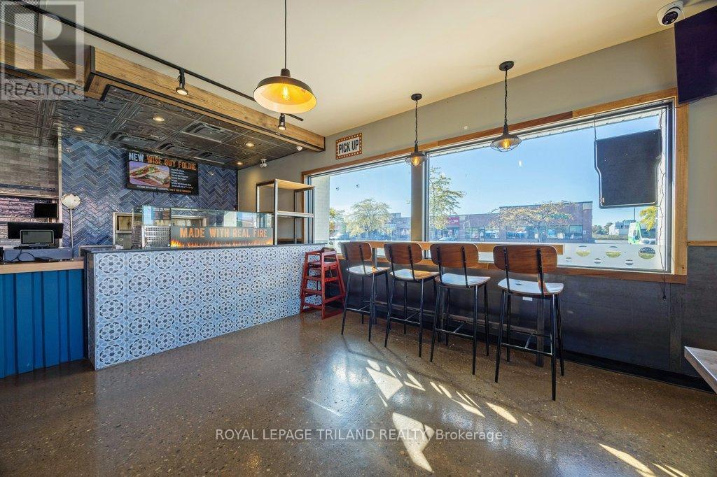 985 Talbot Street, St. Thomas, ON