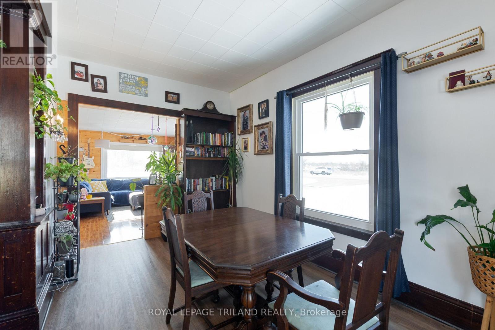 Formal Dining Room - 9664 Belmont Road, Central Elgin (New Sarum), ON - Indoor Photo Showing Dining Room